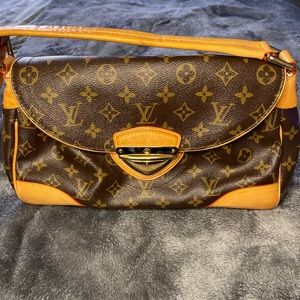 LV handbag, great condition! Offers will be accepted!
